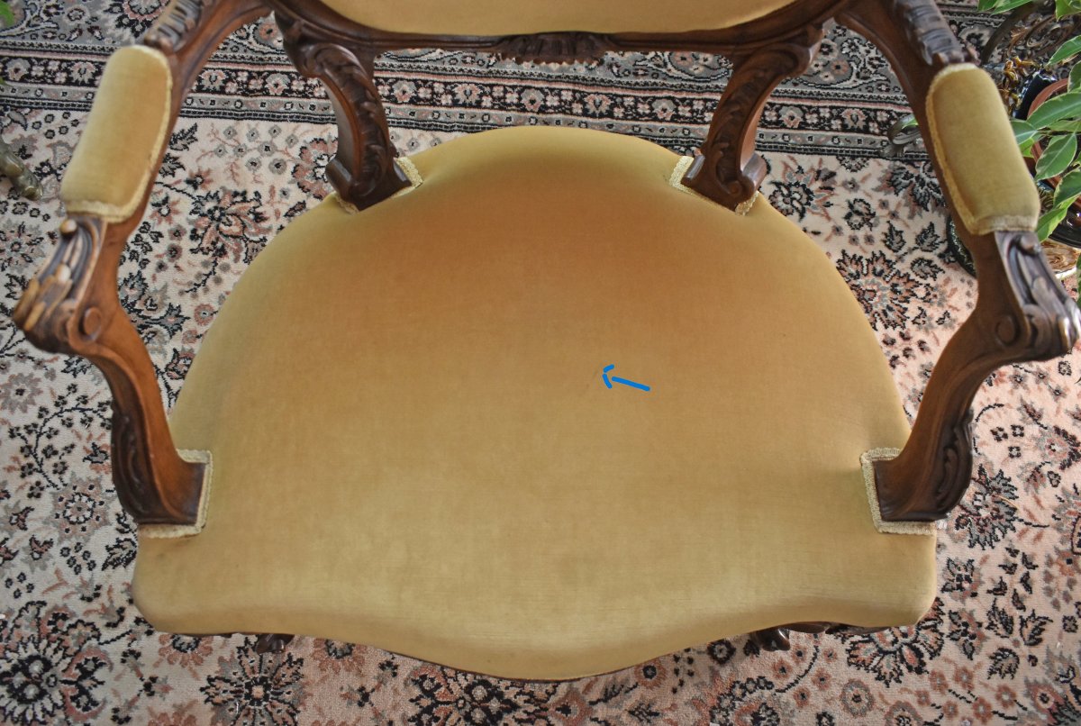 Fauteuil Cabriolet De Style Louis XV Rocaille En Noyer, Tissu Velours Vieil Or, fin XIXème -photo-7