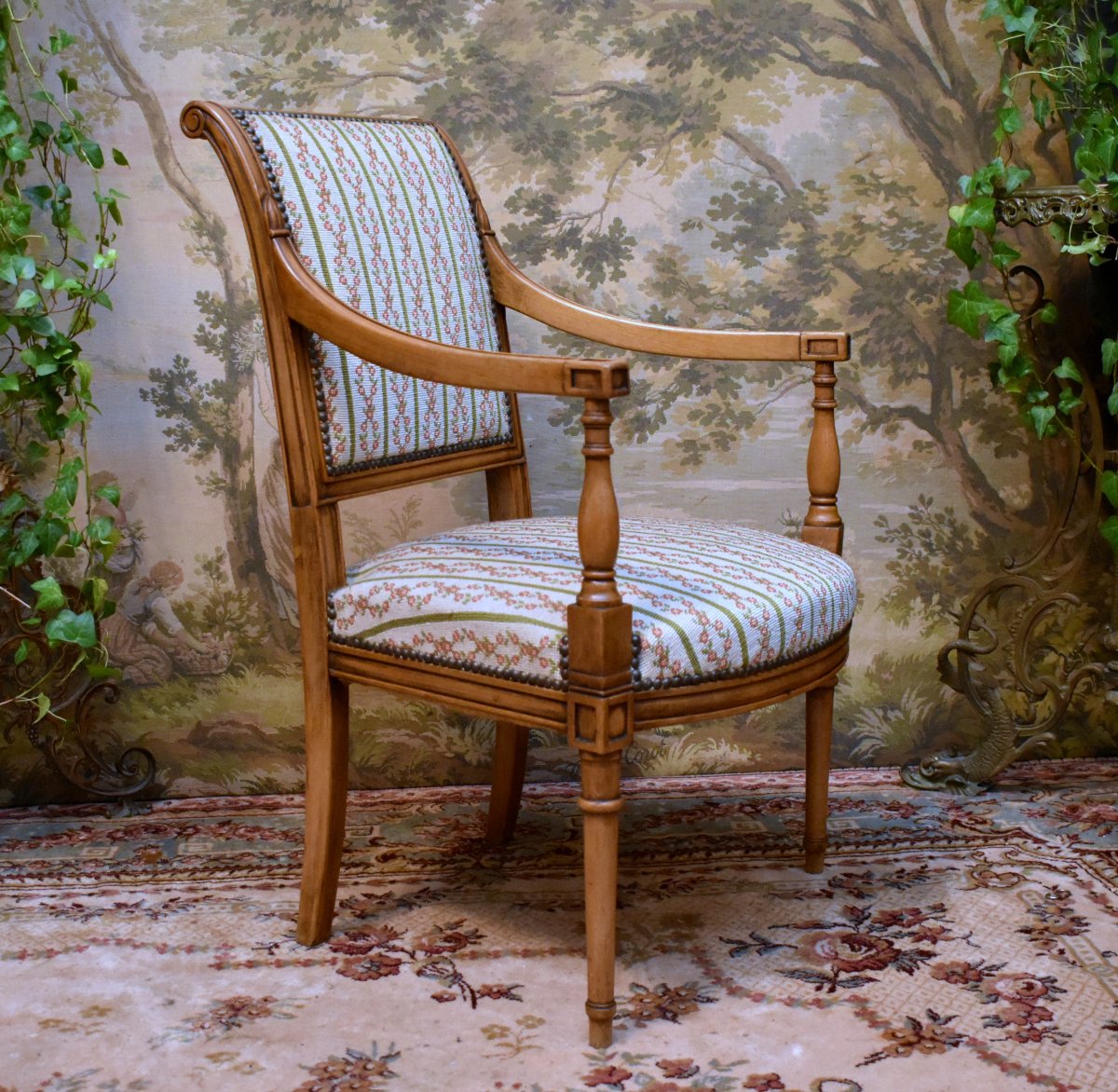 Paire De Fauteuils De Style Directoire, Sièges à Garniture Tapisserie Aux Petits Points, -photo-4