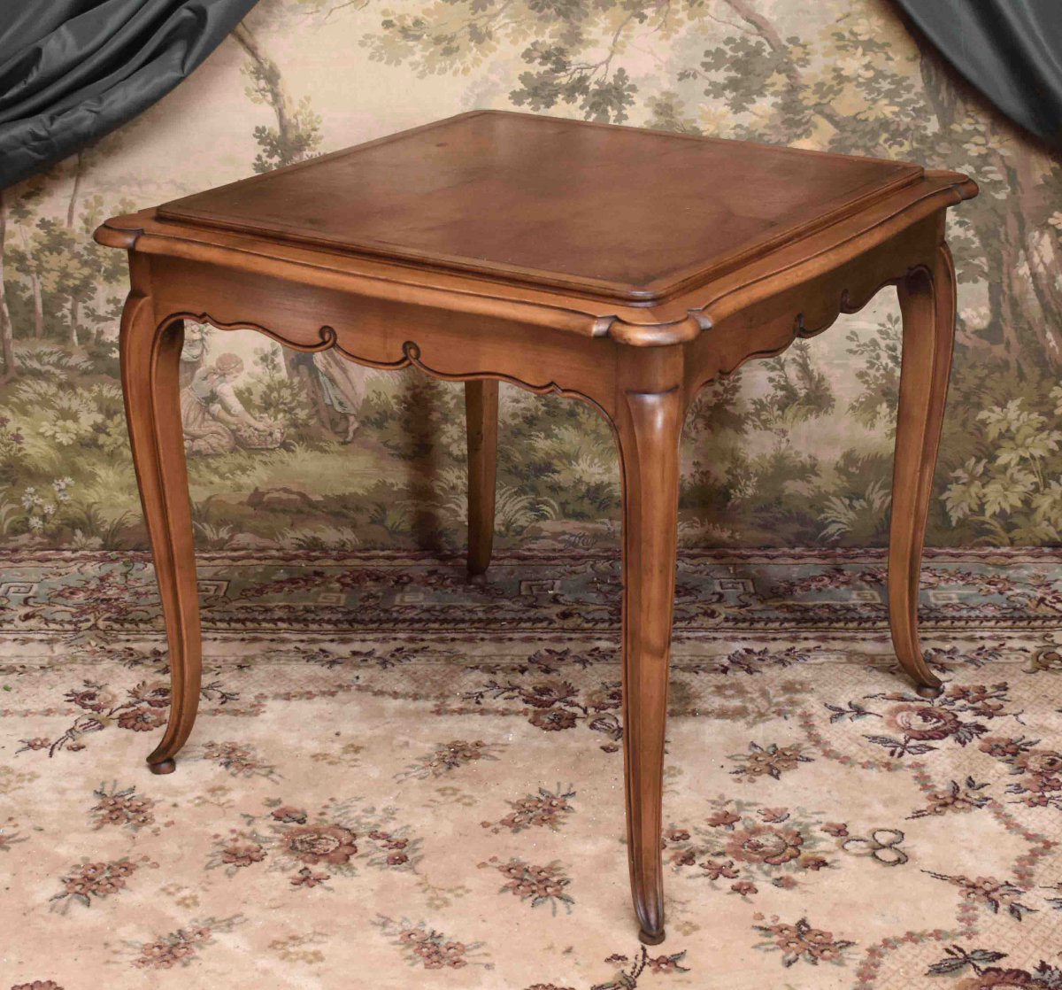 Louis XV-style Game Table Or Pedestal Table, With A Removable Top Covered In Leather Or Crimped Fabric.-photo-3