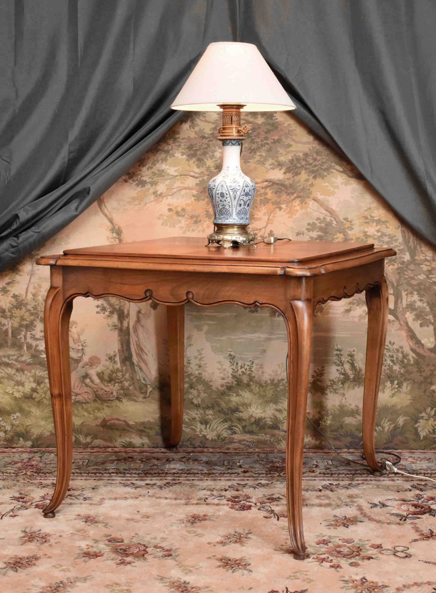 Louis XV-style Game Table Or Pedestal Table, With A Removable Top Covered In Leather Or Crimped Fabric.