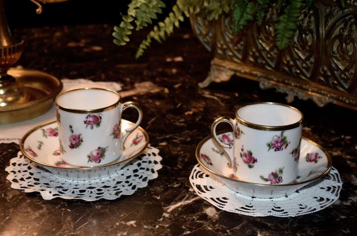 Pair Of Litron Cups And Saucers Made Of Limoges Porcelain With A Rose Design, 19th Century-photo-4