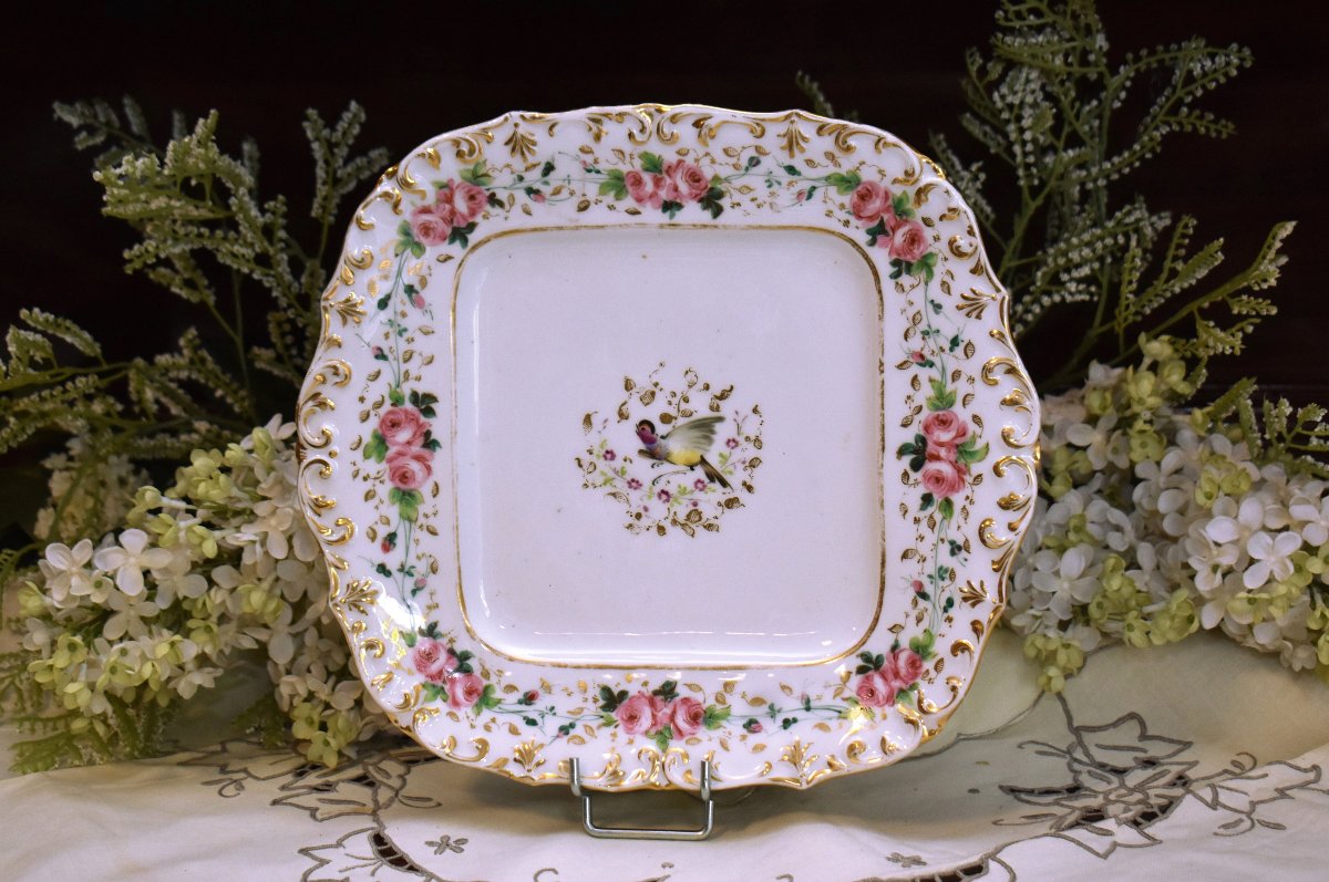 Paire De Plats Décoratifs En Porcelaine Vieux Paris, XIXe ,  Assiettes décor fleurs et oiseaux-photo-3