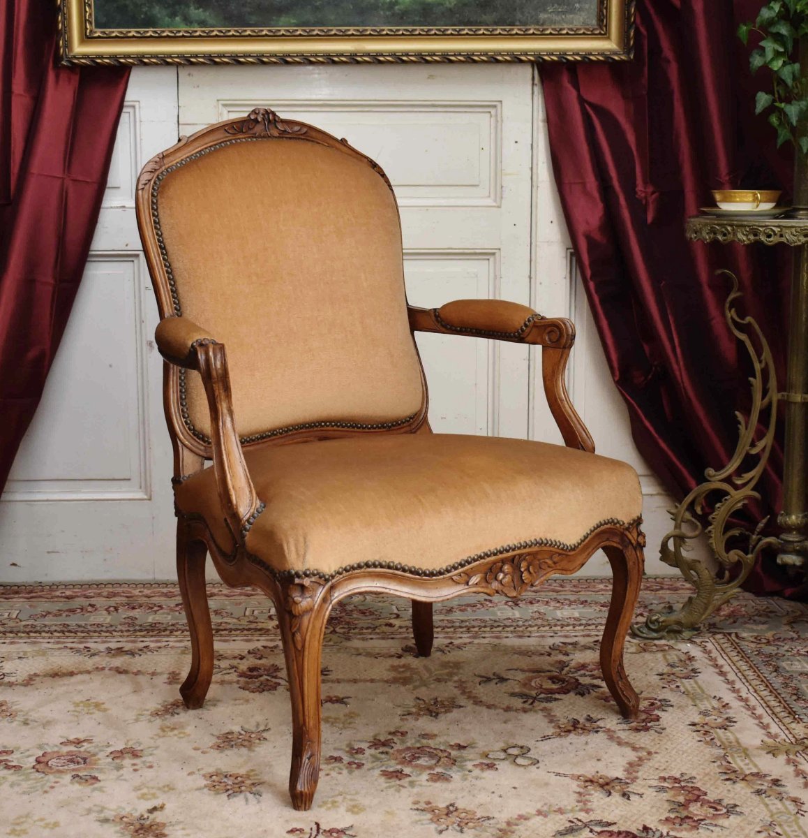 Grand Fauteuil d'époque Louis XV,  Dossier  plat  à La Reine,  XVIIIème Siècle tissu velours-photo-2