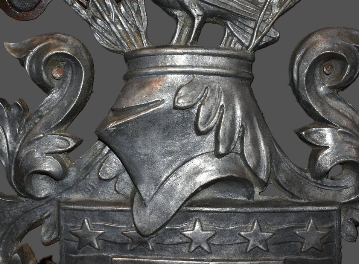 Blason Aux Armoiries, Bouclier, Heaume, étoiles, Inscriptions:  Non Mihi - Non Tibi - Sed Nobis-photo-1