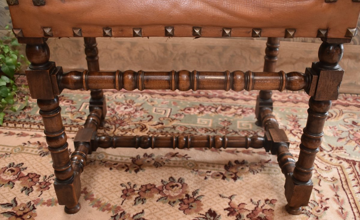 Fauteuil assise et dossier cuir, Chaise à Bras En Noyer De Style Louis XIII, idéal bureau, XIXe-photo-6