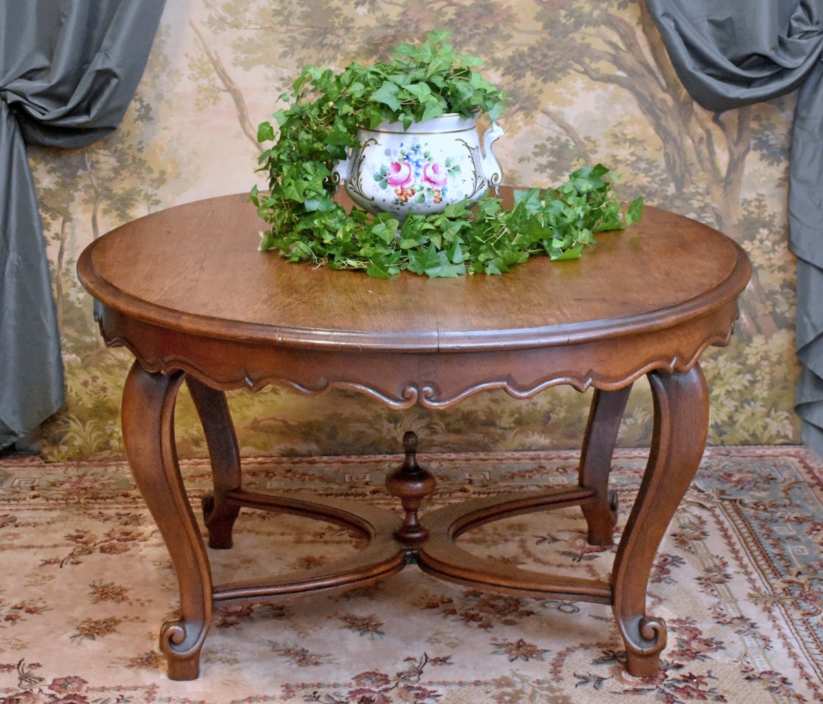 Oval Dining Table, Living Room Table, Large Louis XV-style Oak Side Table, 19th Century, 