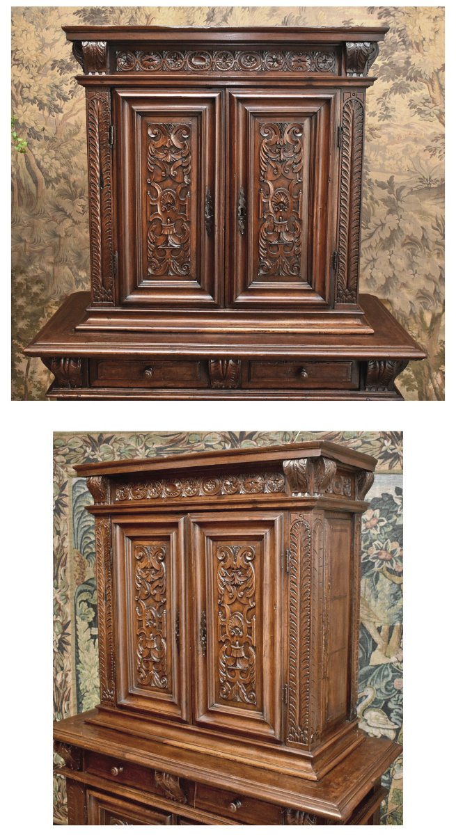 Small Renaissance Sideboard, Walnut, 2 Recessed Sections, 4 Doors, Four Panels, 17th Century   -photo-3
