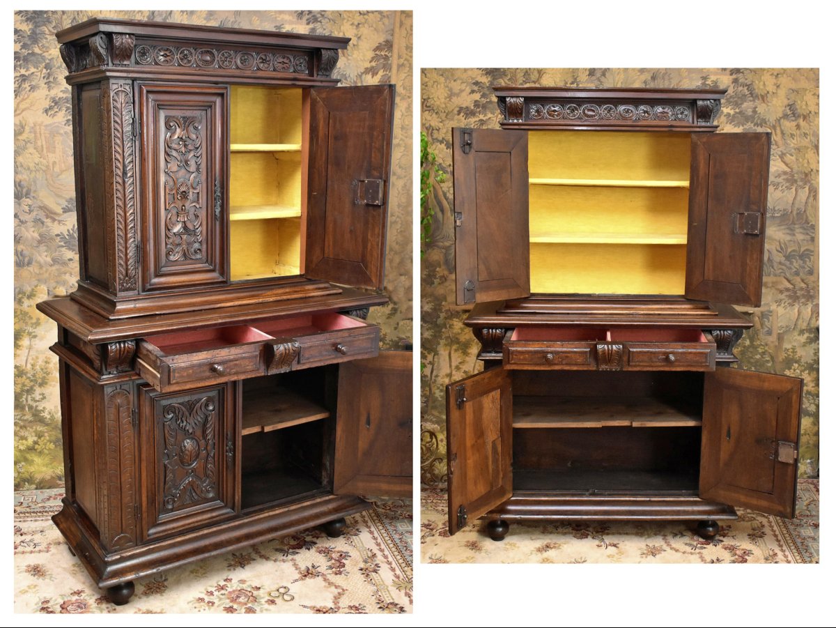 Small Renaissance Sideboard, Walnut, 2 Recessed Sections, 4 Doors, Four Panels, 17th Century   -photo-7