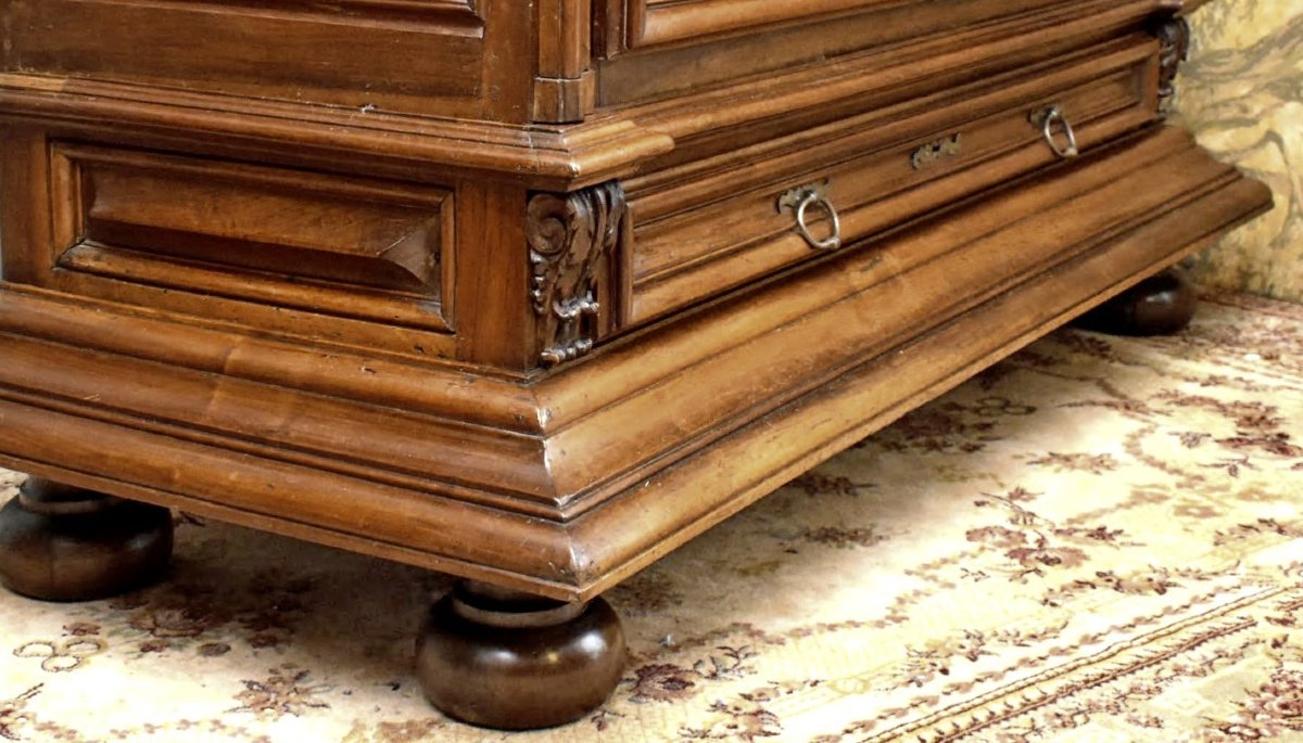 Louis XIII Cabinet In Solid Walnut With Diamond-shaped Finials, 2 Doors, And 1 Drawer In The Base-photo-2