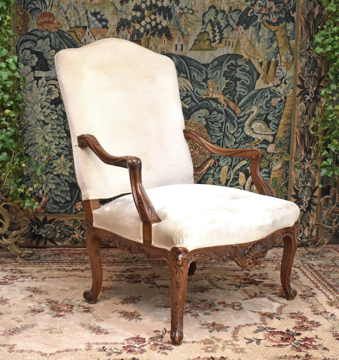 Paire de  grands Fauteuils De Style Régence à haut dossier et assise large, tissu velours, XIXe-photo-3