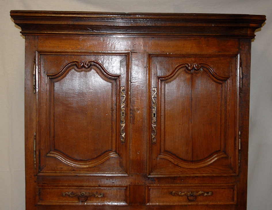 Buffet à 4 portes ou quatre vantaux en chêne, armoire  XVIIIème-photo-4
