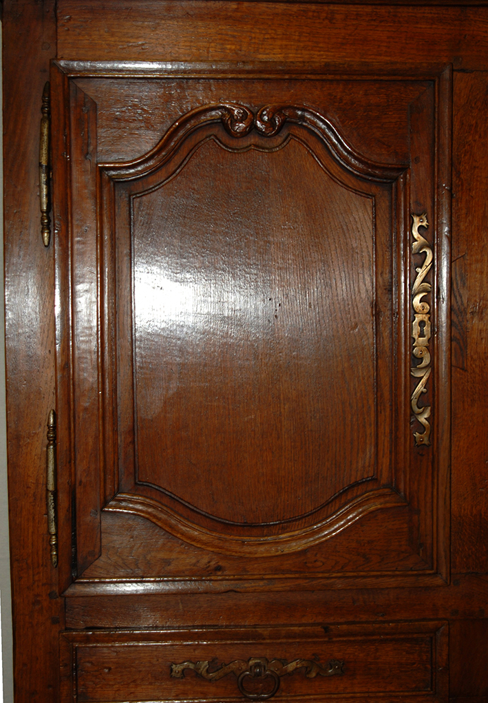 Buffet à 4 portes ou quatre vantaux en chêne, armoire  XVIIIème-photo-3