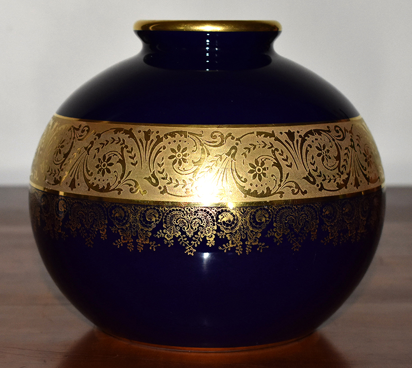 Ball Vase Limoges Porcelain, Oven Blue And Gold Inlay.-photo-2