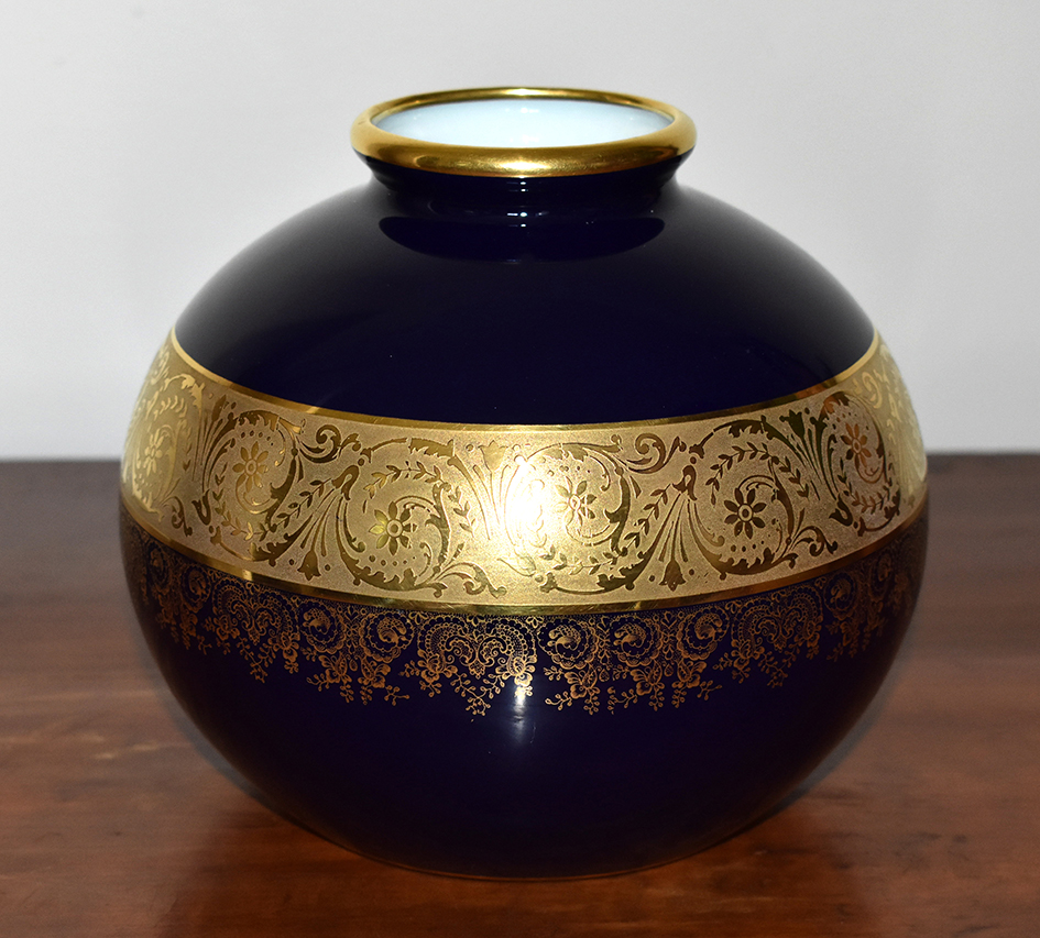 Ball Vase Limoges Porcelain, Oven Blue And Gold Inlay.-photo-4
