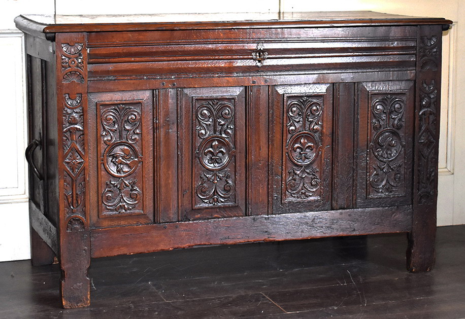 Renaissance Style Chest, In Carved Oak, Eighteenth.-photo-2