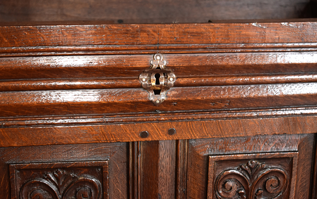 Renaissance Style Chest, In Carved Oak, Eighteenth.-photo-4