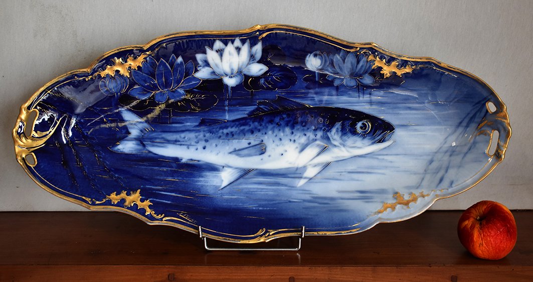 P.pastaud. Large Decorative Limoges Porcelain Dish, Hand Painted Decor In Blue Camaïeu.-photo-2