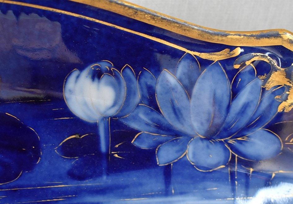 P.pastaud. Large Decorative Limoges Porcelain Dish, Hand Painted Decor In Blue Camaïeu.-photo-1