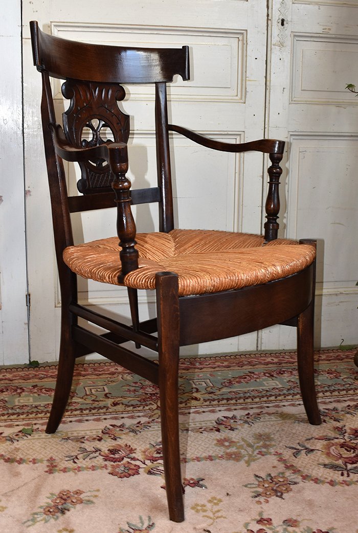 Rustic Chair-photo-1