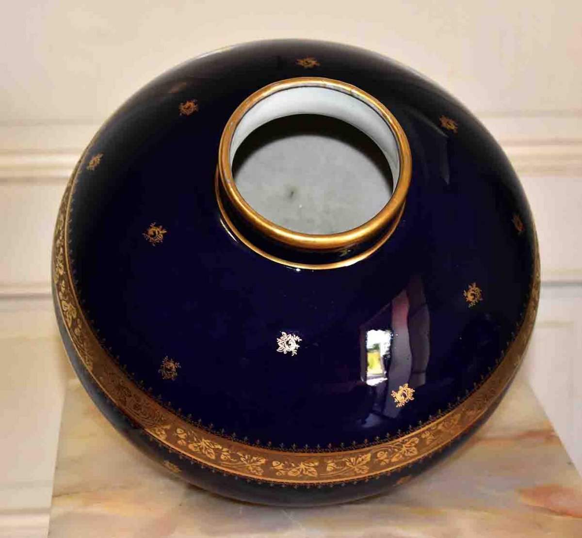 Fontanille - Marraud (1936) Large Ball Vase, Oven Blue And Double Gold Inlay,-photo-1