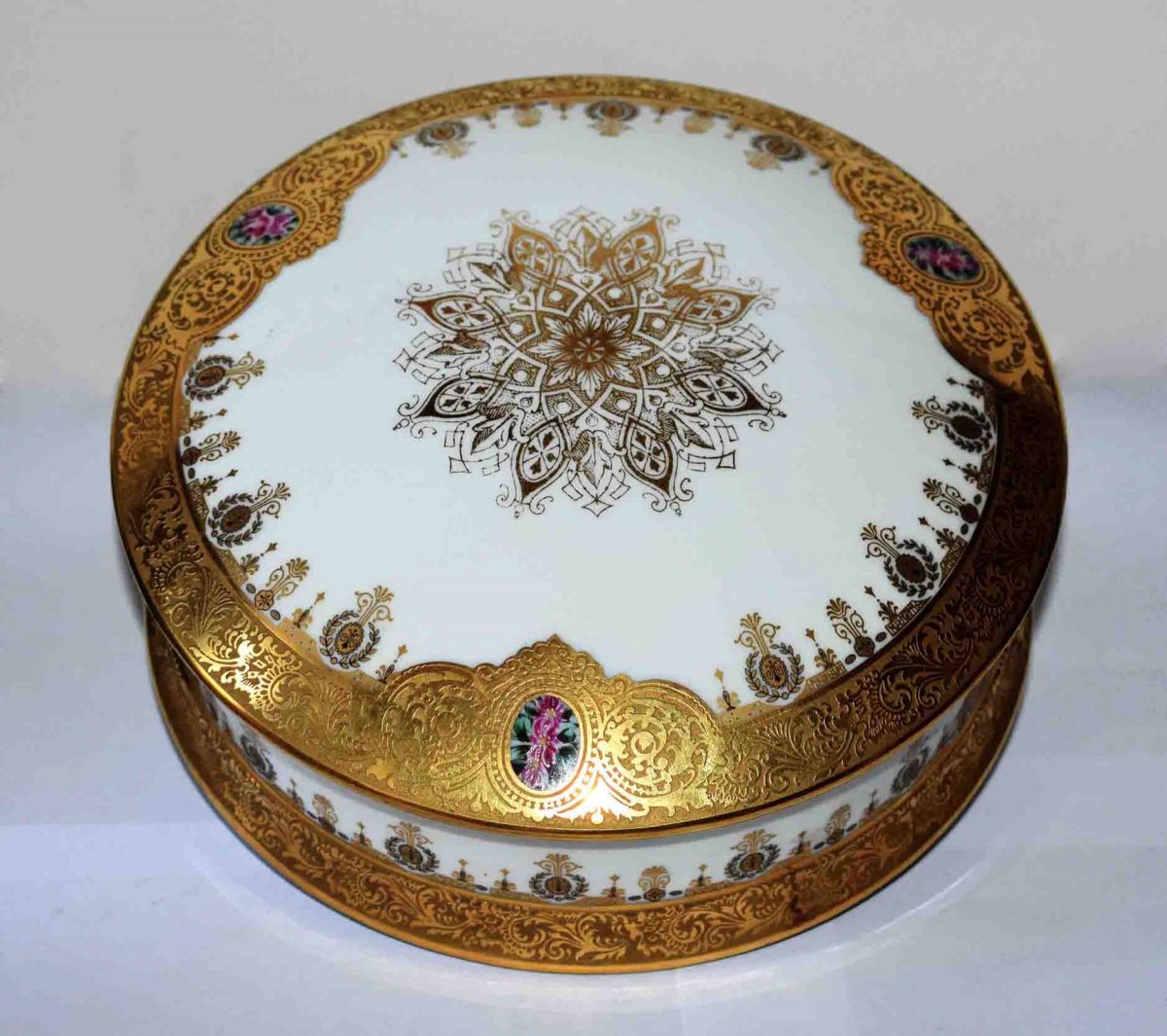 Large Limoges Porcelain Box, Double Gold Inlay, Aged Polished And Hand Painted.