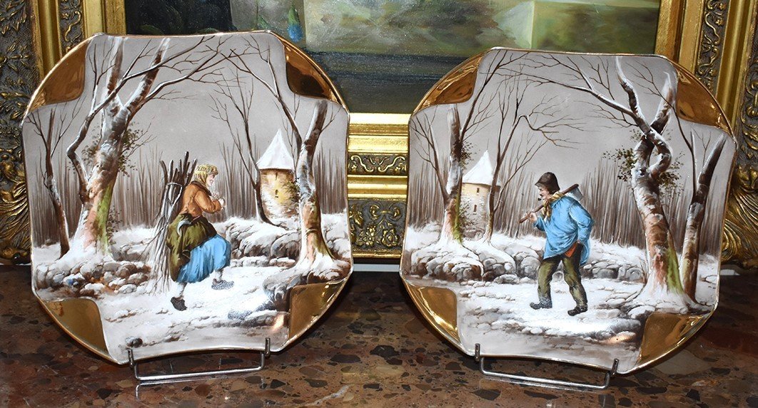 Porcelain Painting, Pair Of Decorative Dishes, Animated Snow Landscape In The Countryside.