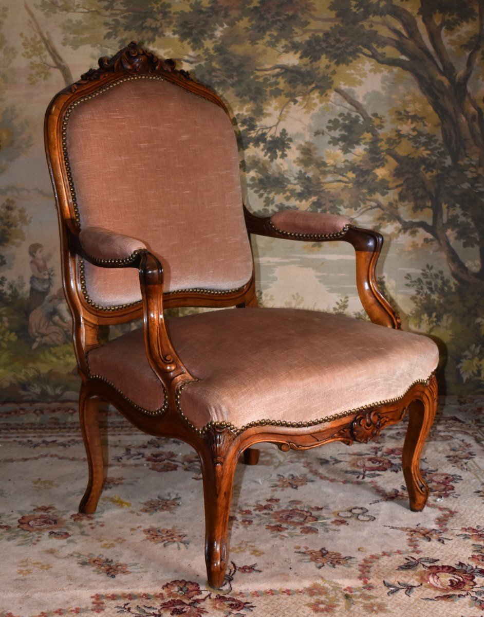 Paire De Fauteuils De Style Louis XV En Noyer Massif, XIX&egrave;me. Tissu Velours Vieux Rose.-photo-4