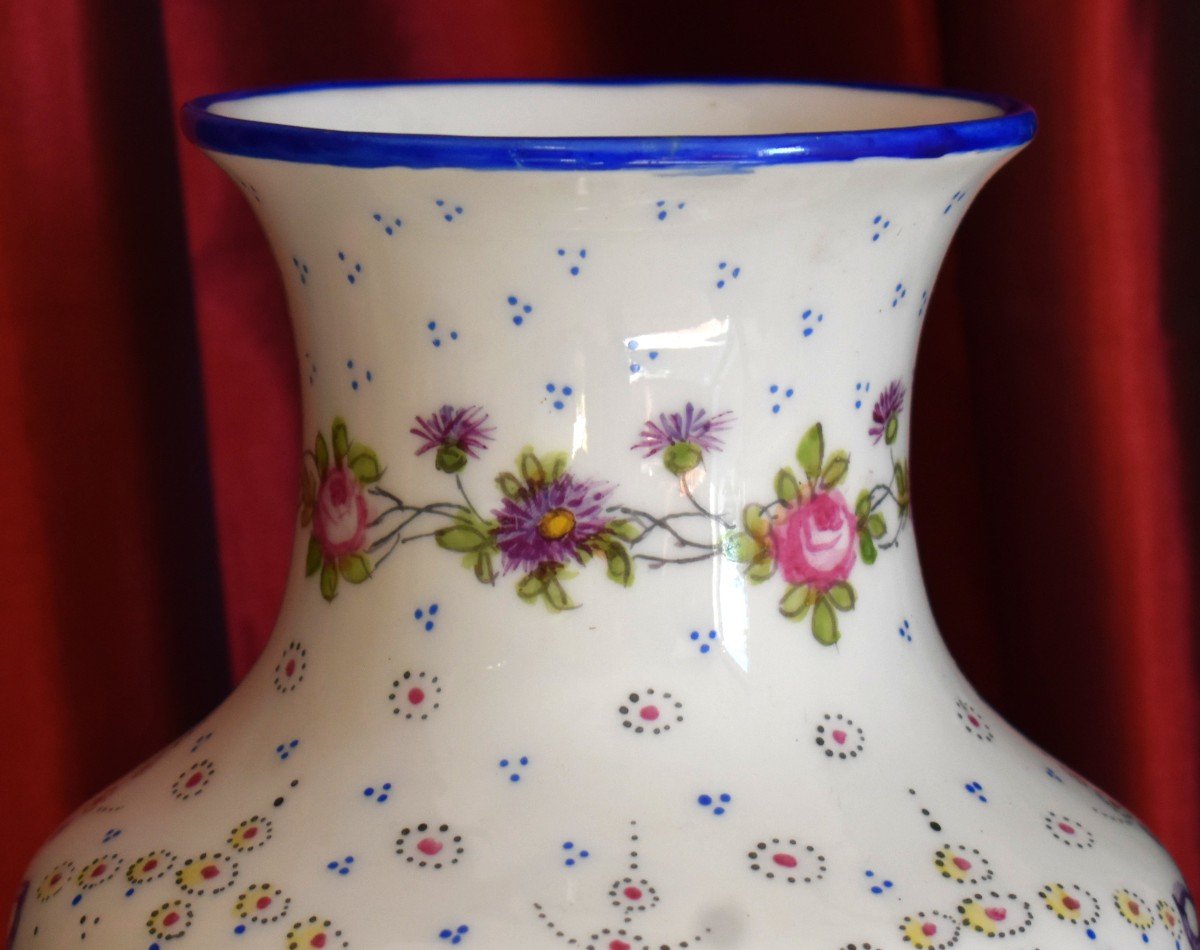 Large Limoges Porcelain Vase Entirely Hand Painted, Floral Decor.-photo-3