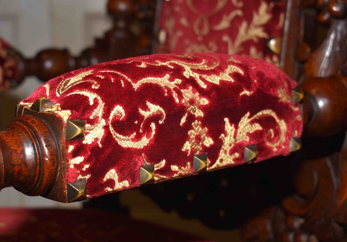 Paire d'Important Fauteuils d'Apparat De Style Henri II , Renaissance, Ch&ecirc;ne Massif Tissu en velours de G&ecirc;nes , XIX&egrave;me.-photo-5