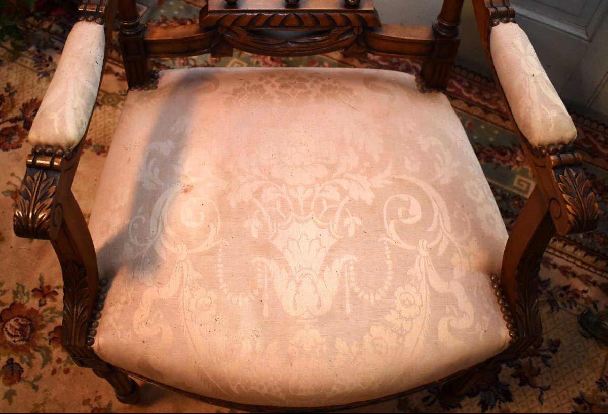Fauteuil De Style Louis XVI &agrave; Dossier M&eacute;daillon Et Ajour&eacute;-photo-8