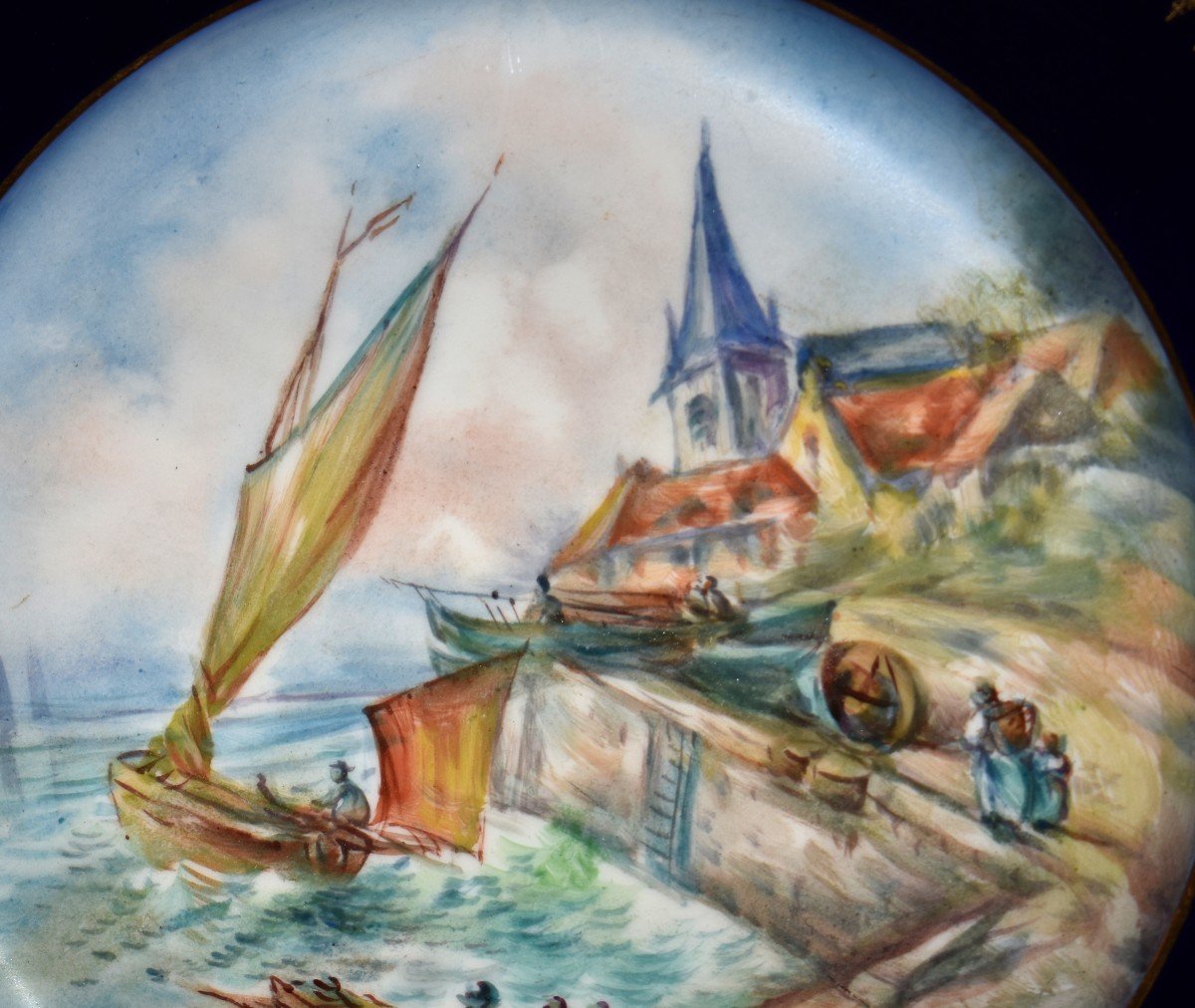 Dubois Limoges, Early 20th Century. Decorative Porcelain Plate, Animated Seaside Scene Decor-photo-3