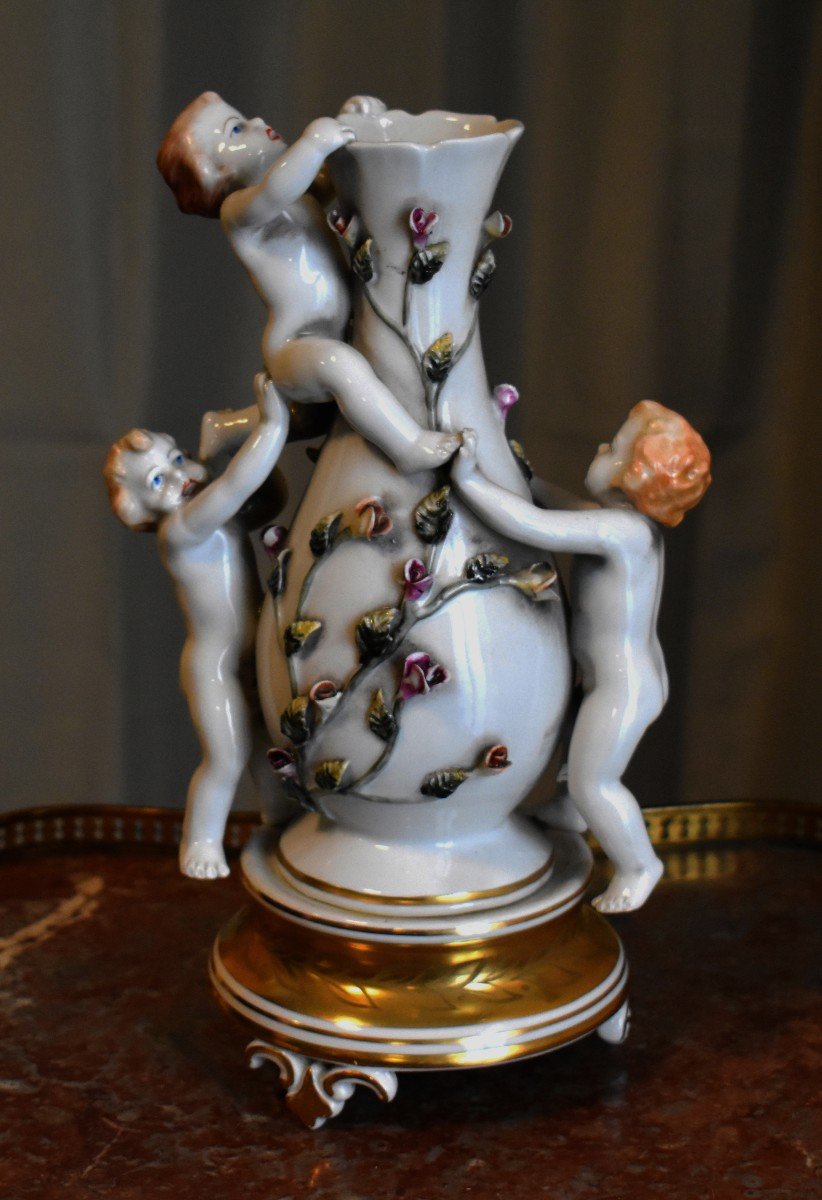 Limoges Porcelain Vase Decorated With Putti On Gold Raised Base, Hand Painted Decor.