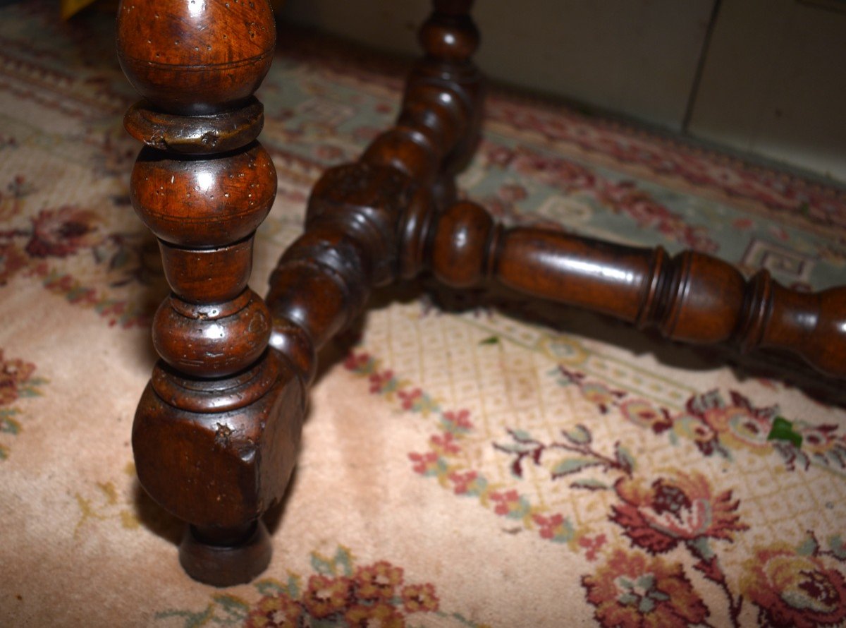 Table Louis XIII En Noyer, XVIIe. Table d'Appoint.-photo-3