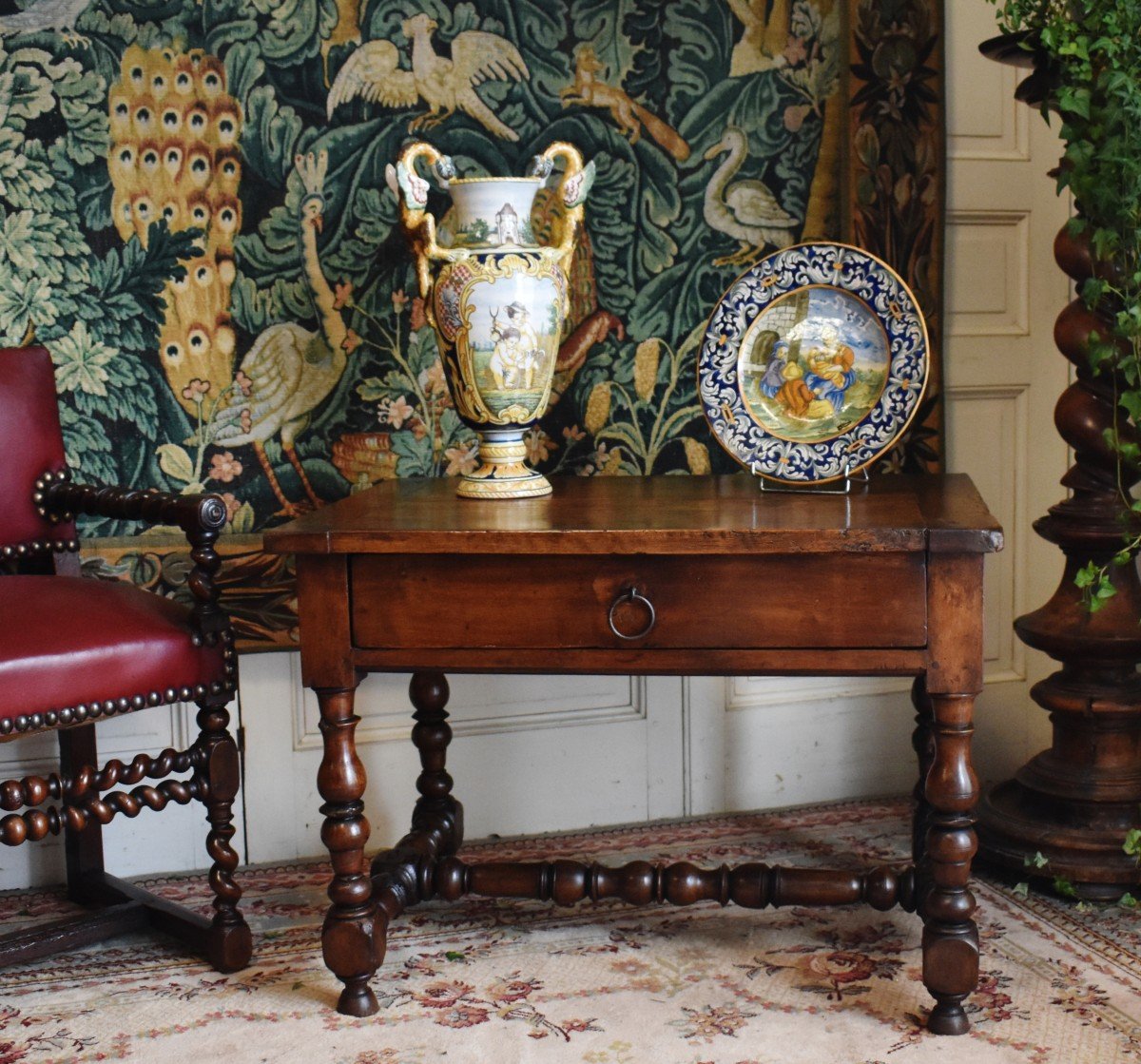 Table Louis XIII En Noyer, XVIIe. Table d'Appoint.