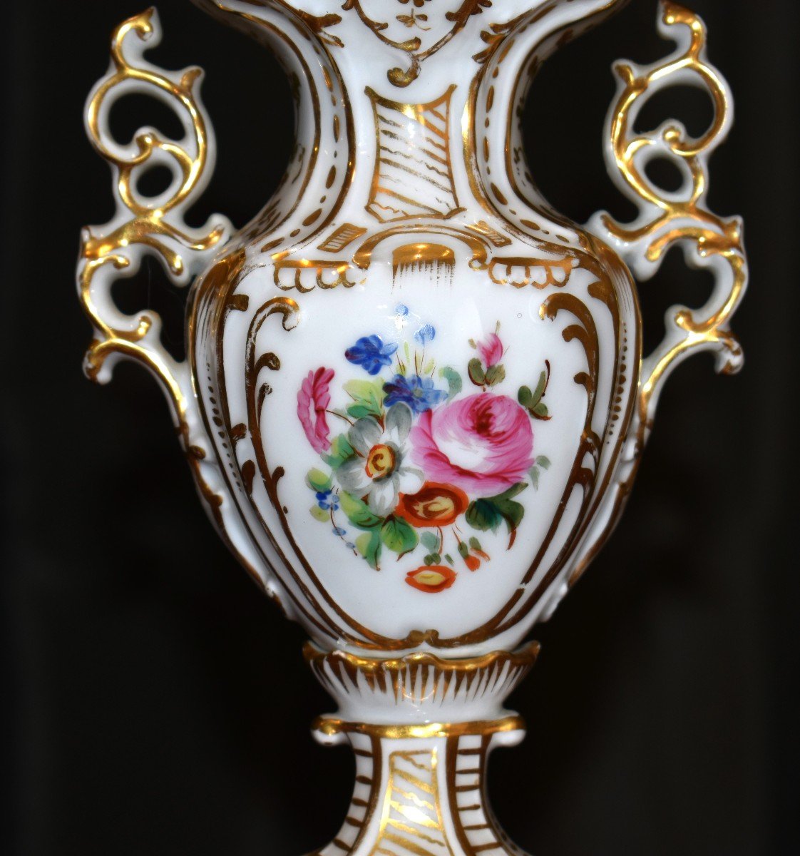 Limoges Porcelain Vase, Floral Decor, Gallant Scene, Characters, Hand Painted.-photo-4