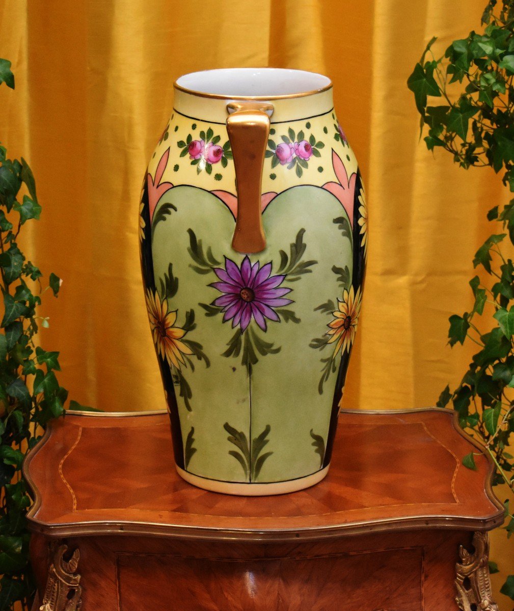 Large Porcelain Vase From Limoges Manufacture Tressemanes Et Vogt, Decor F. Quinque, -photo-4