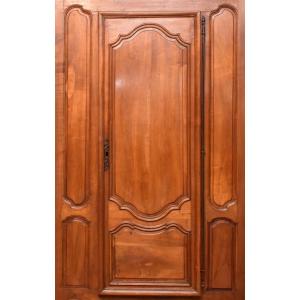 Façade d'armoire à 1 porte , élément de boiserie , bonnetière en cerisier de style Louis XIV, 