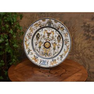 Grand Plat Décoratif En Faïence De Gien  Période 1866 , Décor Renaissance Italienne, XIXème