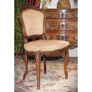 Chaise de Style Louis XV rocaille en Noyer , Tissu Velours . siège de salon ou chambre XIXe