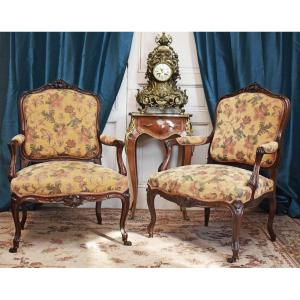 Paire De Fauteuils Style Louis XV dossier à la Reine en Palissandre. XIXe siècle
