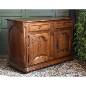 Buffet bas de  boiserie d'époque Louis XIV en noyer, meuble de chasse,  fin XVIIe  début XVIIIe