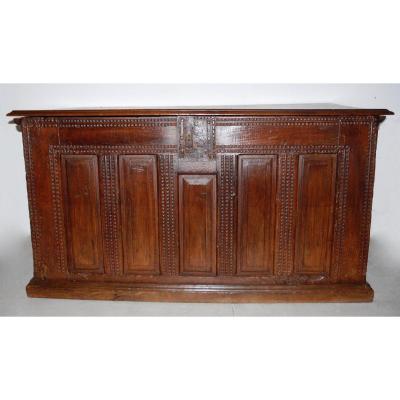 XVIIth Century Chest, Oak