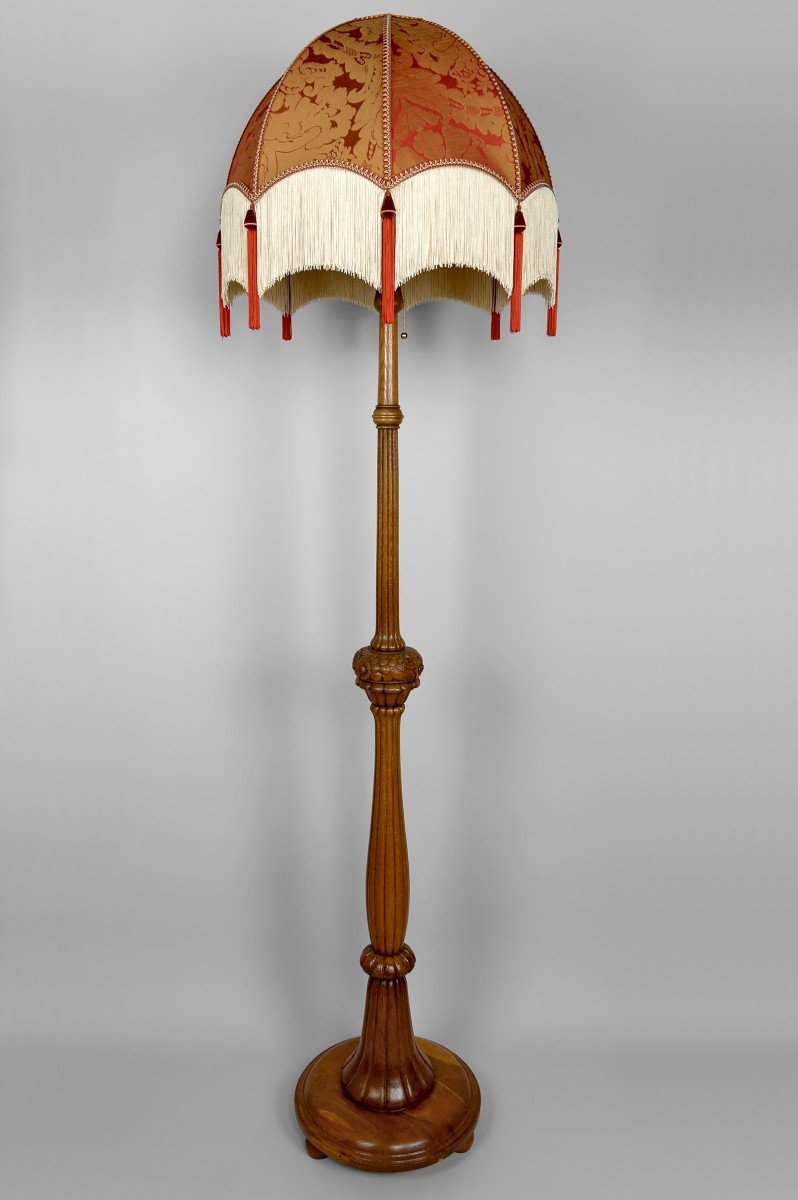 Important Art Deco Floor Lamp In Carved Oak, France, Circa 1920-photo-2
