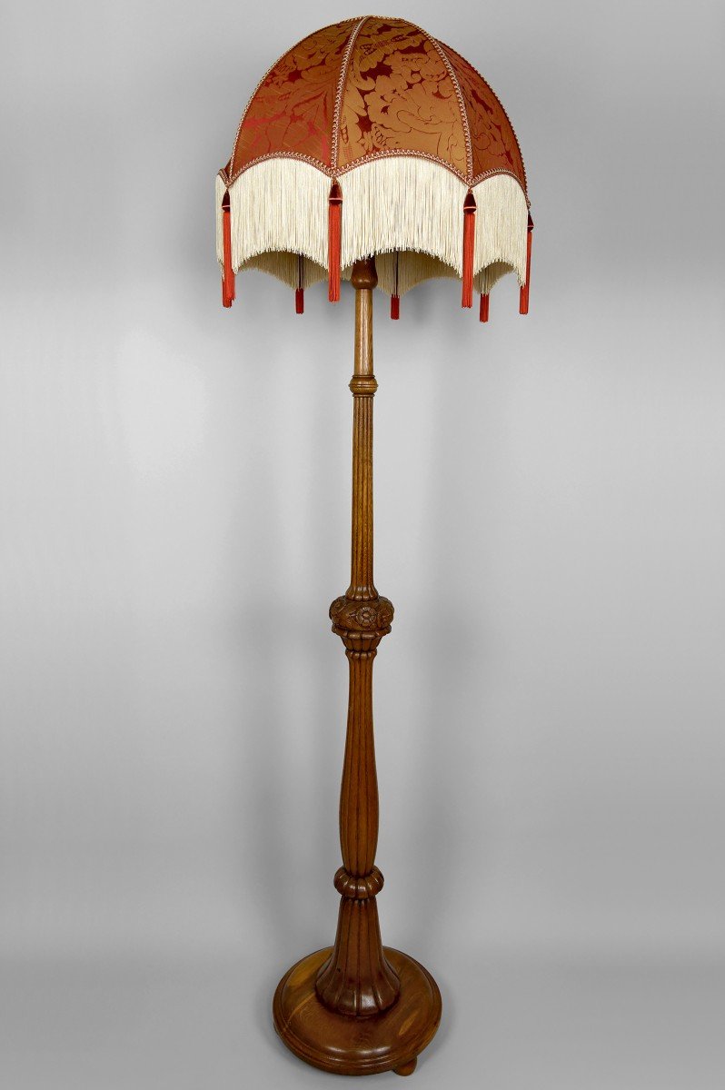 Important Art Deco Floor Lamp In Carved Oak, France, Circa 1920-photo-3
