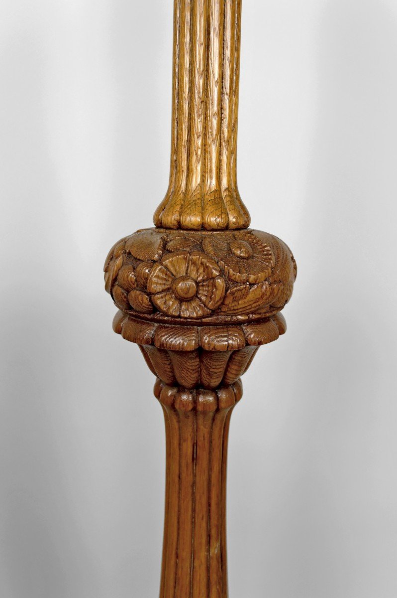 Important Art Deco Floor Lamp In Carved Oak, France, Circa 1920-photo-2