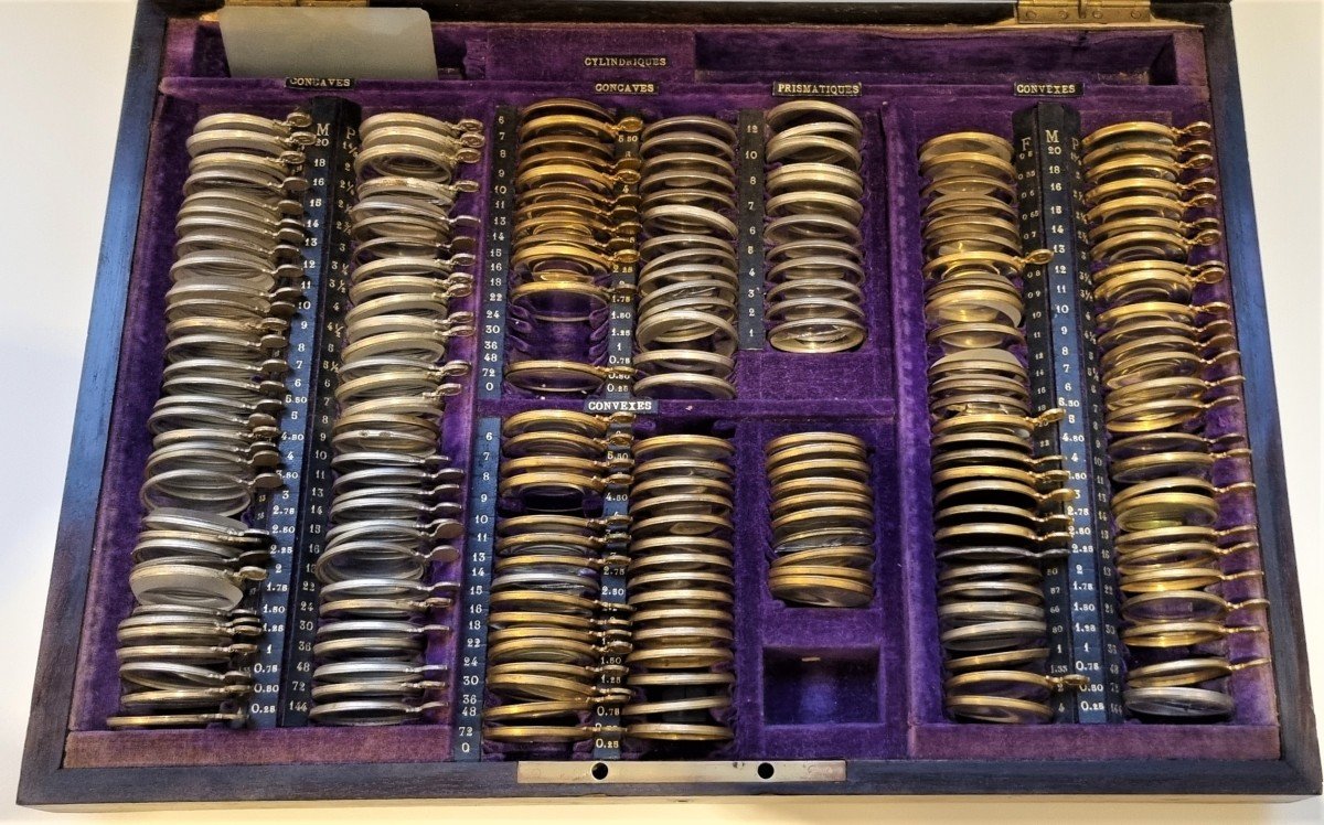 Large Box Of Trial Lenses - Circa 1860-photo-3