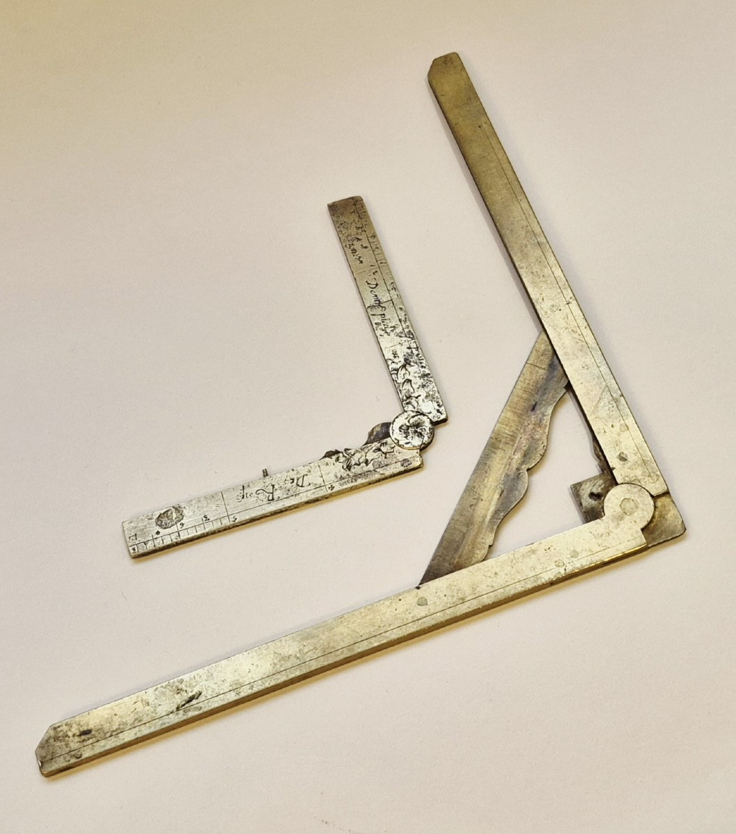 Baradelle - Two Brass Rulers, 18th Century-photo-3