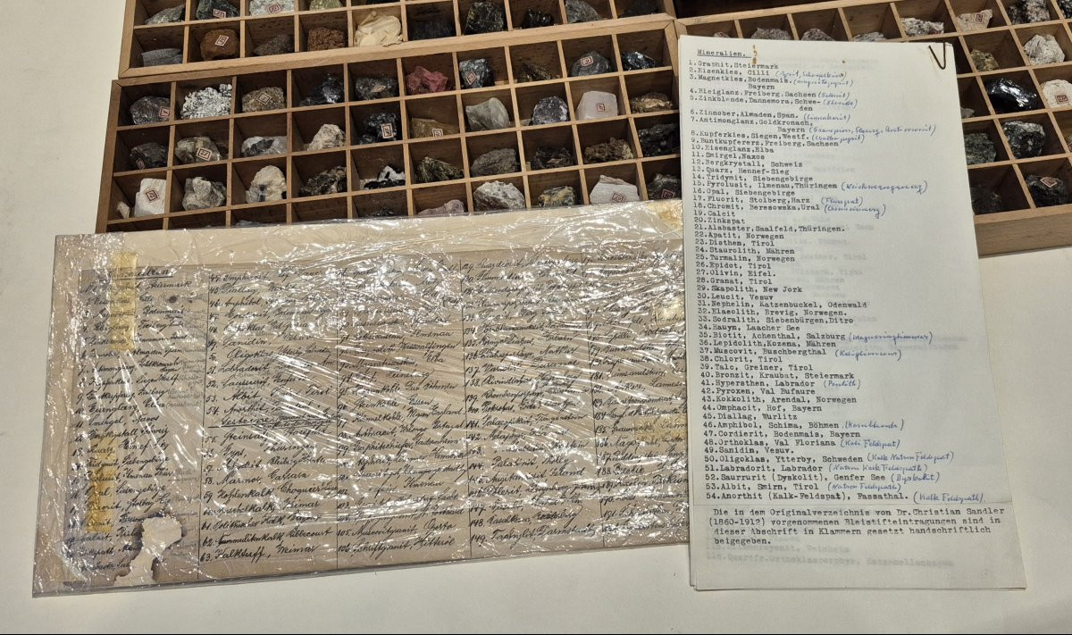 Collection de minéraux, c. 1880-photo-2