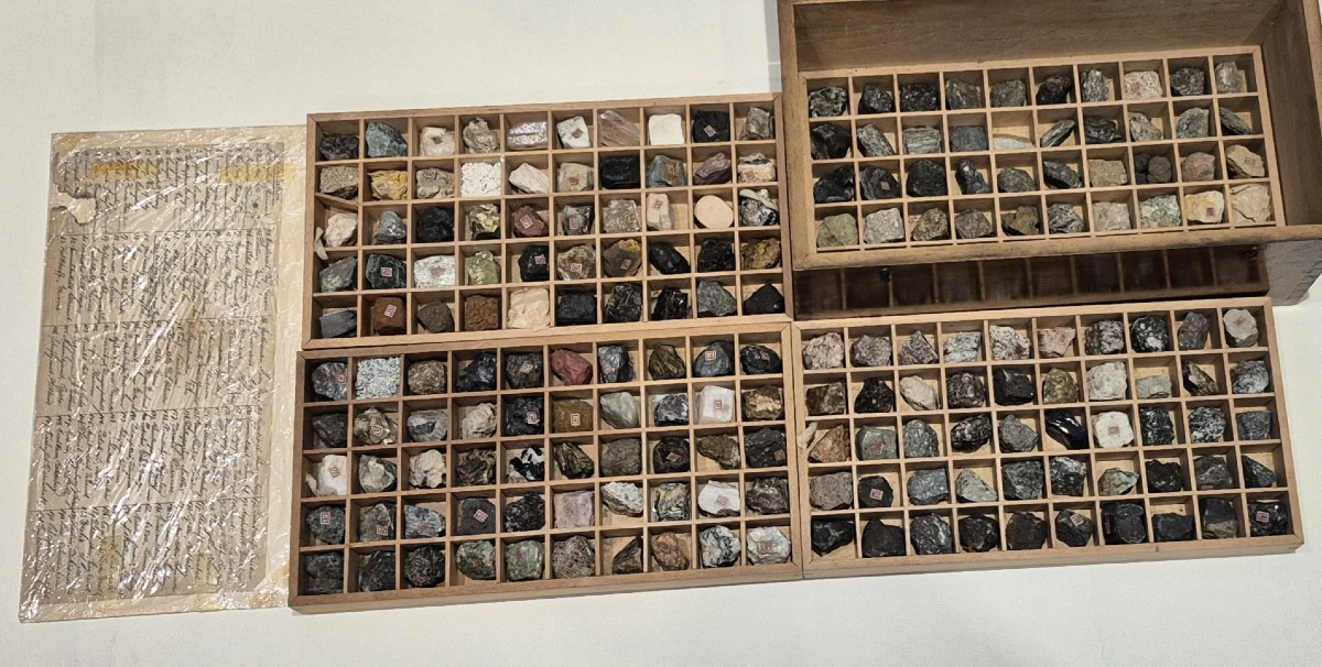 Collection de minéraux, c. 1880