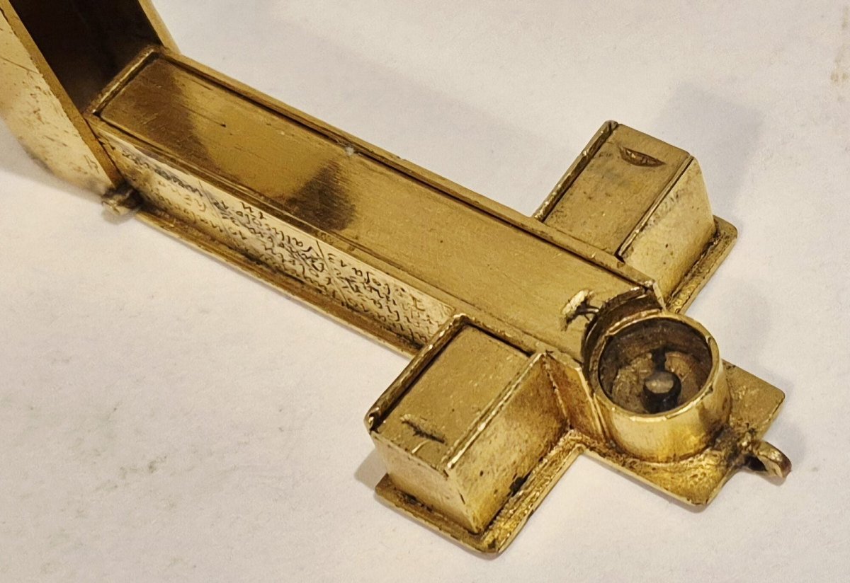 Cruciform Reliquary Sundial, Rome, 1585-photo-1